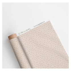 Tela: Flor Ofelia entre hilvanes